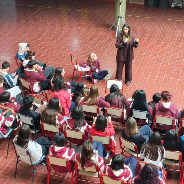 imagen Educación Financiera para Adolescentes: una jornada clave para el futuro