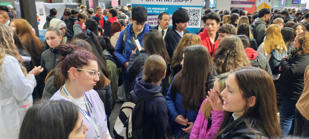 imagen Comenzó la Expo Educativa y la UNCUYO presenta más de 140 carreras