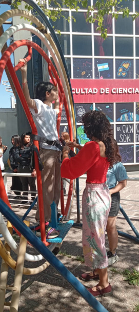 imagen Estudiantes del DAD participaron en la muestra interactiva MENDOCIENCIA