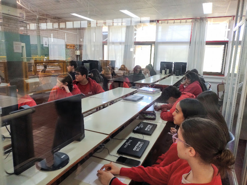 imagen Brigadistas de Casa de Gobierno de Mendoza dieron una charla para estudiantes de segundo año de ambos turnos