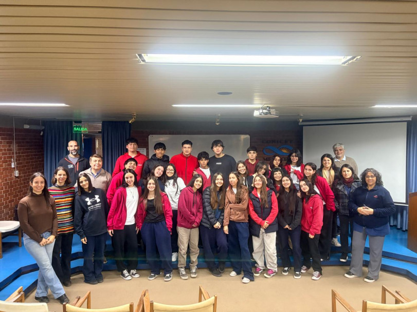 imagen Estudiantes de 4to. año visitaron las instalaciones del IANIGLA – CONICET