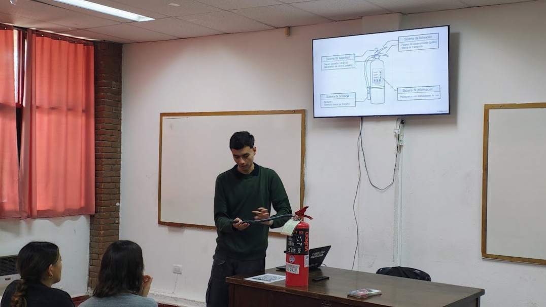imagen Se realizó una capacitación sobre preparación ante situaciones de emergencia