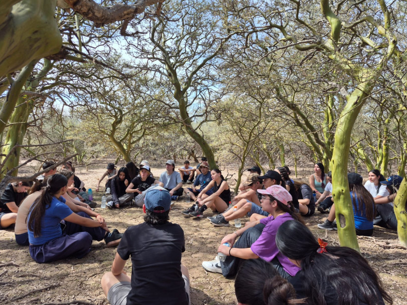 imagen Estudiantes de 5º año realizaron una visita a la Reserva Natural y Cultural Bosques Telteca y a Los Altos Limpios
