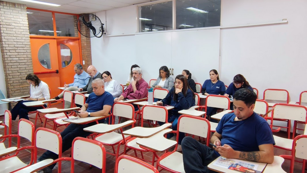 imagen Se realizó una capacitación sobre preparación ante situaciones de emergencia