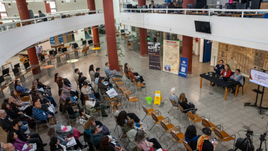 imagen La UNCUYO recibió a bibliotecarios de Latinoamérica y España