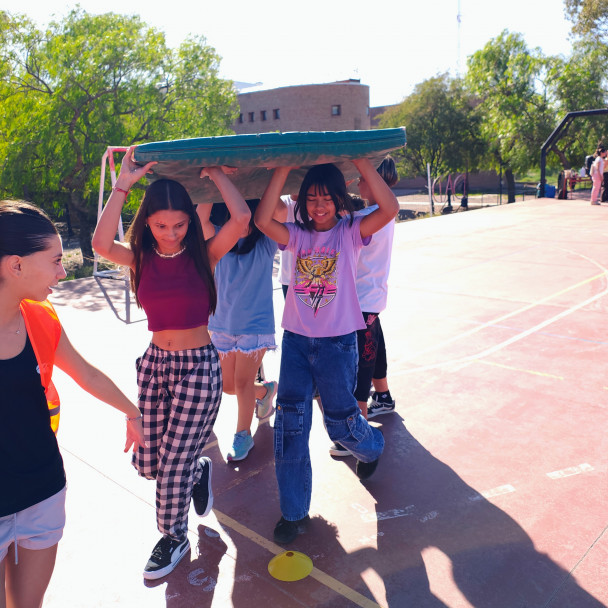 imagen Se llevó a cabo el día de ambientación de los primeros años 2026