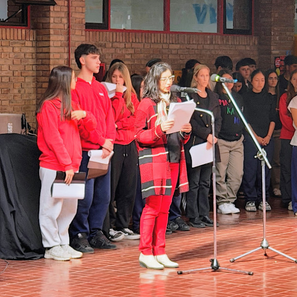 imagen Se llevó a cabo el acto por el Día del Trabajador/a y de la Constitución Nacional Argentina