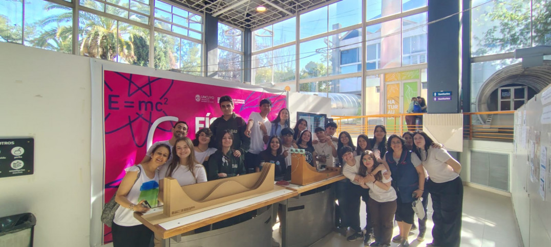 imagen Estudiantes del DAD participaron en la muestra interactiva MENDOCIENCIA