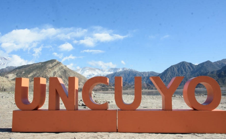 imagen Verano y turismo en la UNCUYO