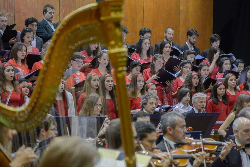 imagen El Coro de Niños y Jóvenes UNCUYO celebra su 50°Aniversario junto a la Sinfónica