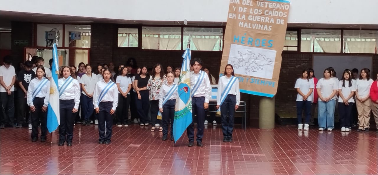 imagen Se llevó a cabo el acto en conmemoración al Día del veterano y caídos en la Guerra de Malvinas