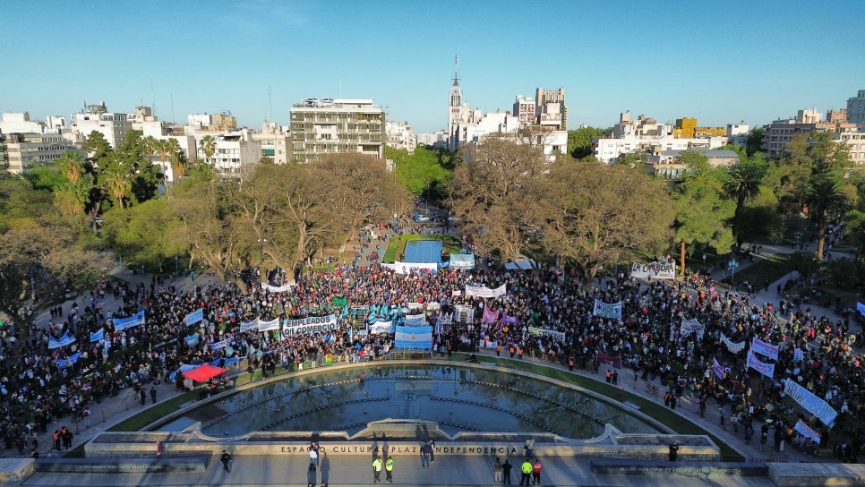 imagen Más de 35 mil personas marcharon por la universidad pública