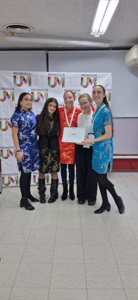imagen Estudiantes de la escuela participaron del Modelo de Naciones Unidas "Uniendo Metas: Jóvenes para el futuro"