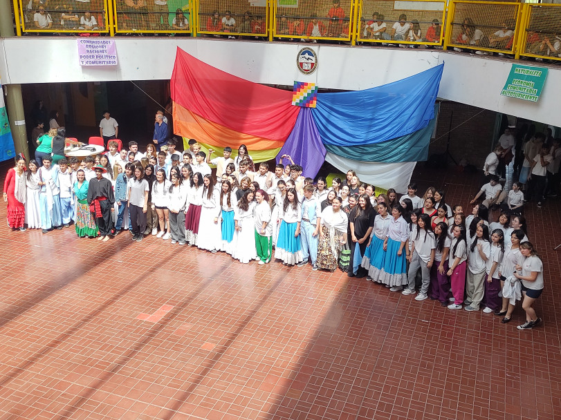 imagen Se llevó a cabo el "Acto central Día del Respeto a la Diversidad Cultural"