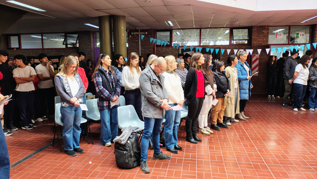 imagen Se realizó el Acto en conmemoración del paso a la inmortalidad del Gral. Don José de San Martín y 87 años de la UNCUYO.