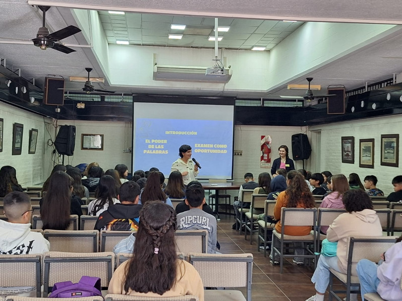 imagen Ingreso a escuelas de la UNCuyo: 2.300 aspirantes participaron del primer encuentro presencial