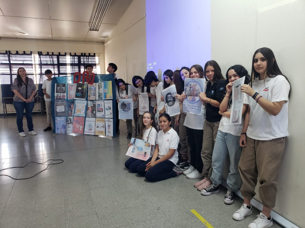 imagen Estudiantes de 1° 10° participaron de un encuentro educativo como parte del proyecto "RealiDADes"