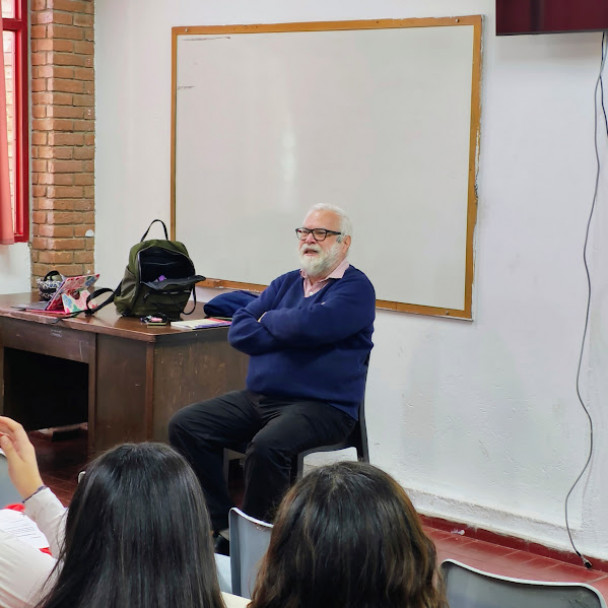 imagen El surgimiento de las Ciencias Sociales, conversatorio con el Dr. Roberto Follari