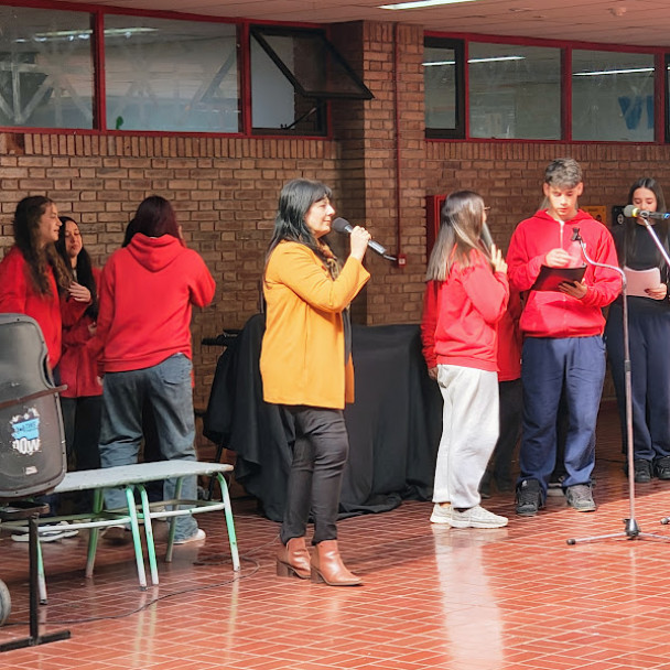 imagen Se llevó a cabo el acto por el Día del Trabajador/a y de la Constitución Nacional Argentina