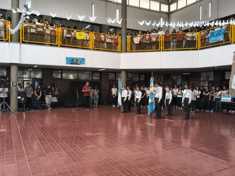 imagen Se llevó a cabo el acto en conmemoración al Día del veterano y caídos en la Guerra de Malvinas
