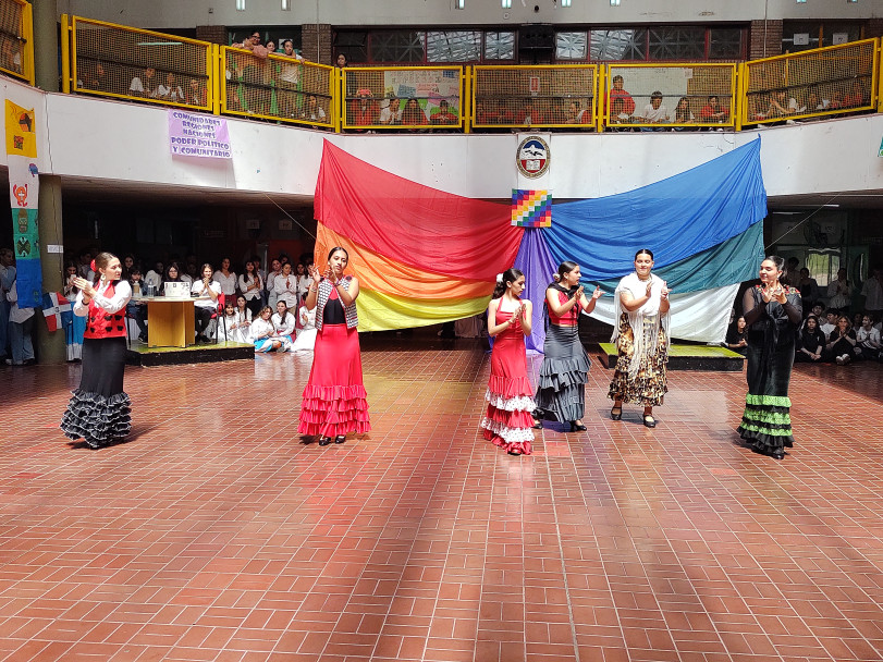 imagen Se llevó a cabo el "Acto central Día del Respeto a la Diversidad Cultural"