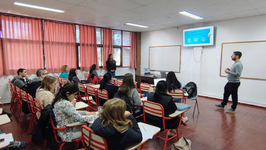 imagen Se llevo a cabo el encuentro presencial del curso de Inteligencia Artificial aplicada a la práctica docente