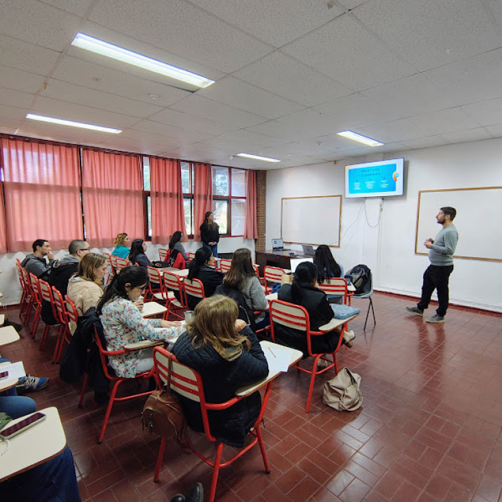 imagen Se llevo a cabo el encuentro presencial del curso de Inteligencia Artificial aplicada a la práctica docente
