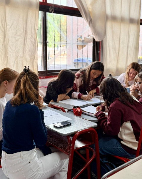imagen Recibimos la visita de siete estudiantes extranjeros de la Universidad de Baylor