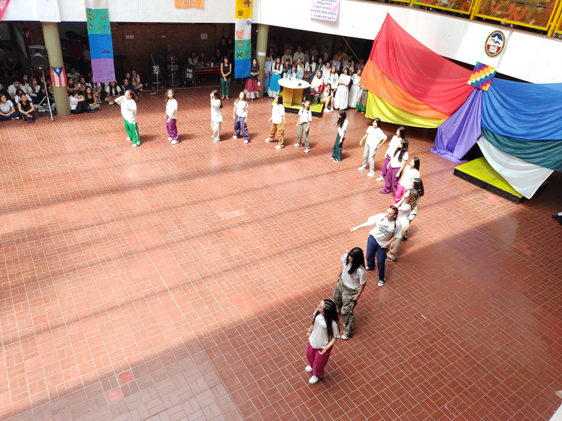 imagen Se llevó a cabo el "Acto central Día del Respeto a la Diversidad Cultural"