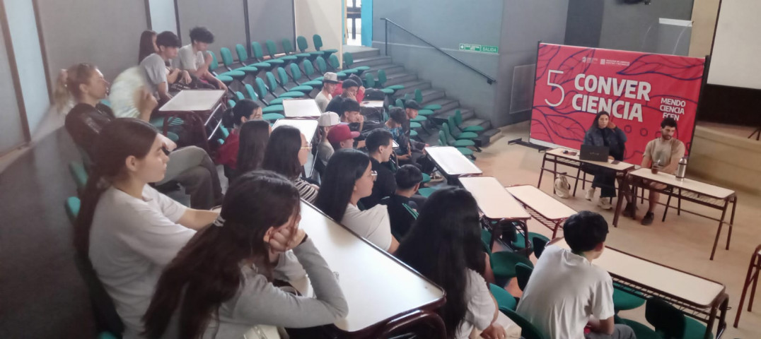 imagen Estudiantes del DAD participaron en la muestra interactiva MENDOCIENCIA