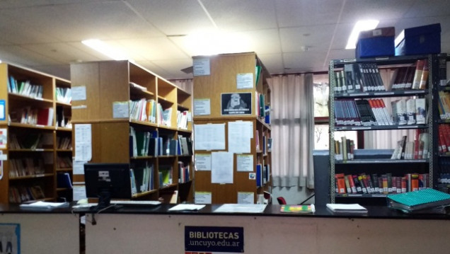 imagen La biblioteca del DAD permanecerá cerrada unos días por la 45º Feria Internacional del Libro