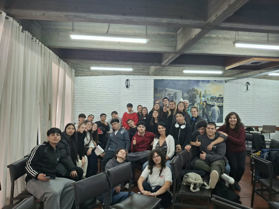 imagen Salida didáctica a la Facultad de Ciencias Políticas y Sociales de la UNCUYO