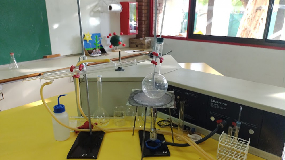 imagen Tutorías de Química I y Química del Carbono