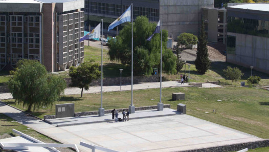 imagen La UNCUYO es miembro de una red que fomenta el lenguaje claro y accesible