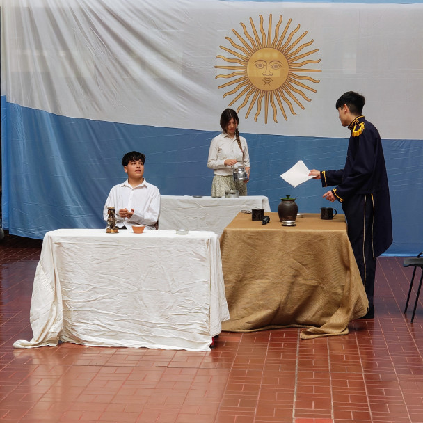 imagen Acto por el Día de la Bandera y Martín Miguel de Güemes.
