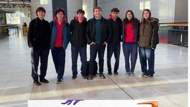 imagen Estudiantes del DAD participaron del encuentro lanzamiento del Emprende U 2025.