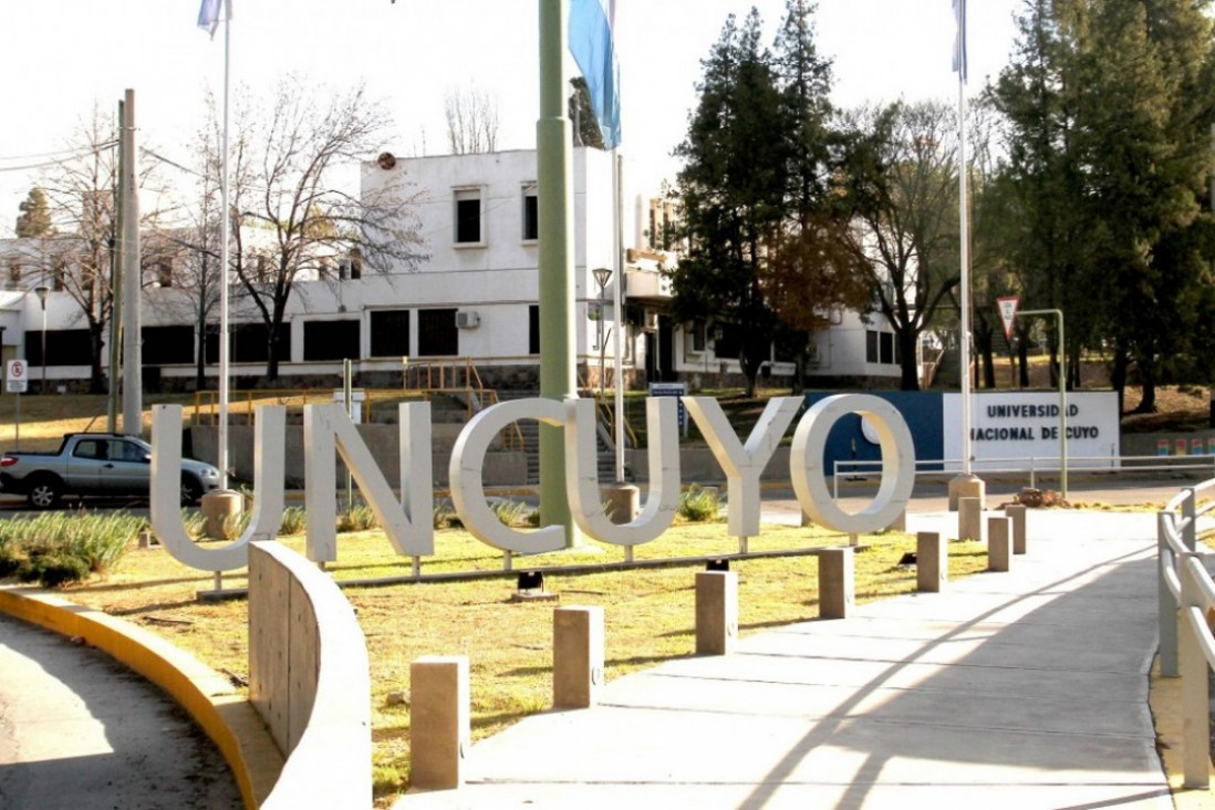 imagen La UNCUYO crece en el ranking de universidades en Argentina