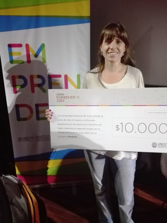 imagen El DAD hace un buen papel. ENTREGA DE PREMIOS CONCURSO EMPRENDE U. 