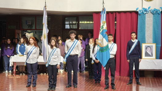 imagen Se realizó el acto por el Día de la Bandera y en conmemoración de Don Martín Miguel de Güemes