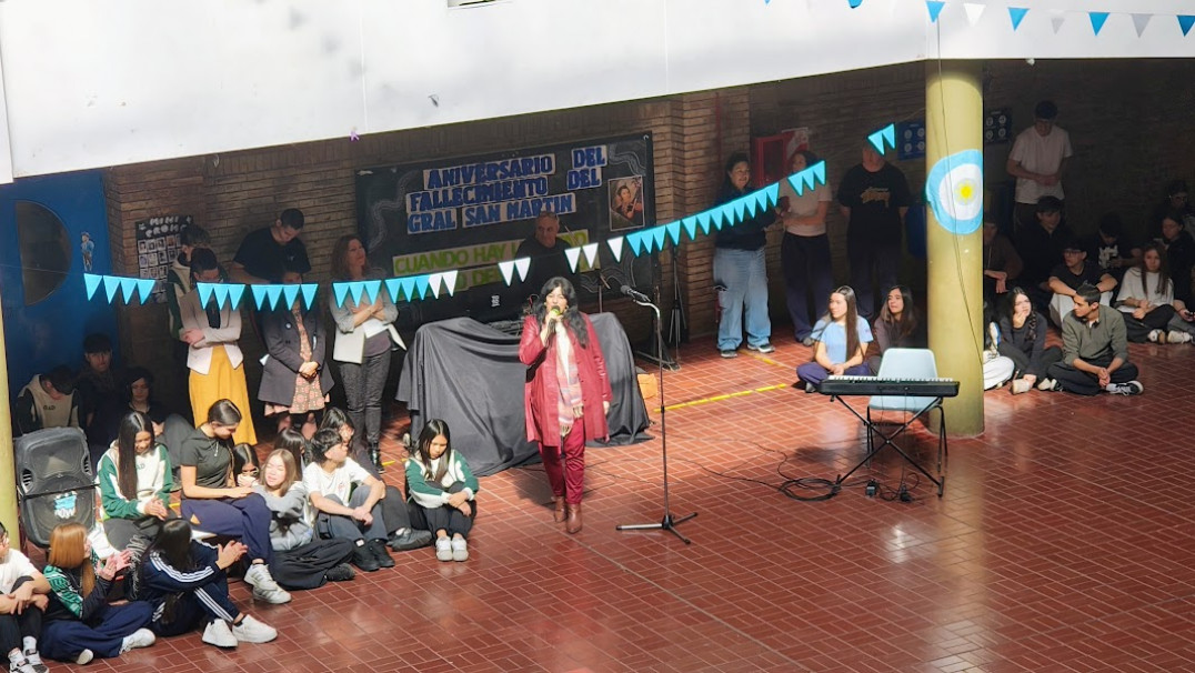 imagen Se realizó el Acto en conmemoración del paso a la inmortalidad del Gral. Don José de San Martín y 87 años de la UNCUYO.