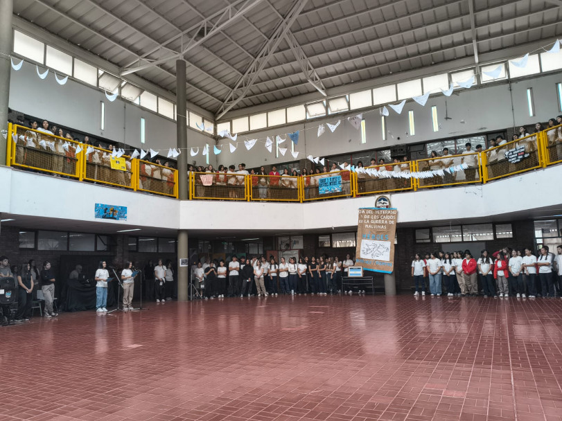 imagen Se llevó a cabo el acto en conmemoración al Día del veterano y caídos en la Guerra de Malvinas
