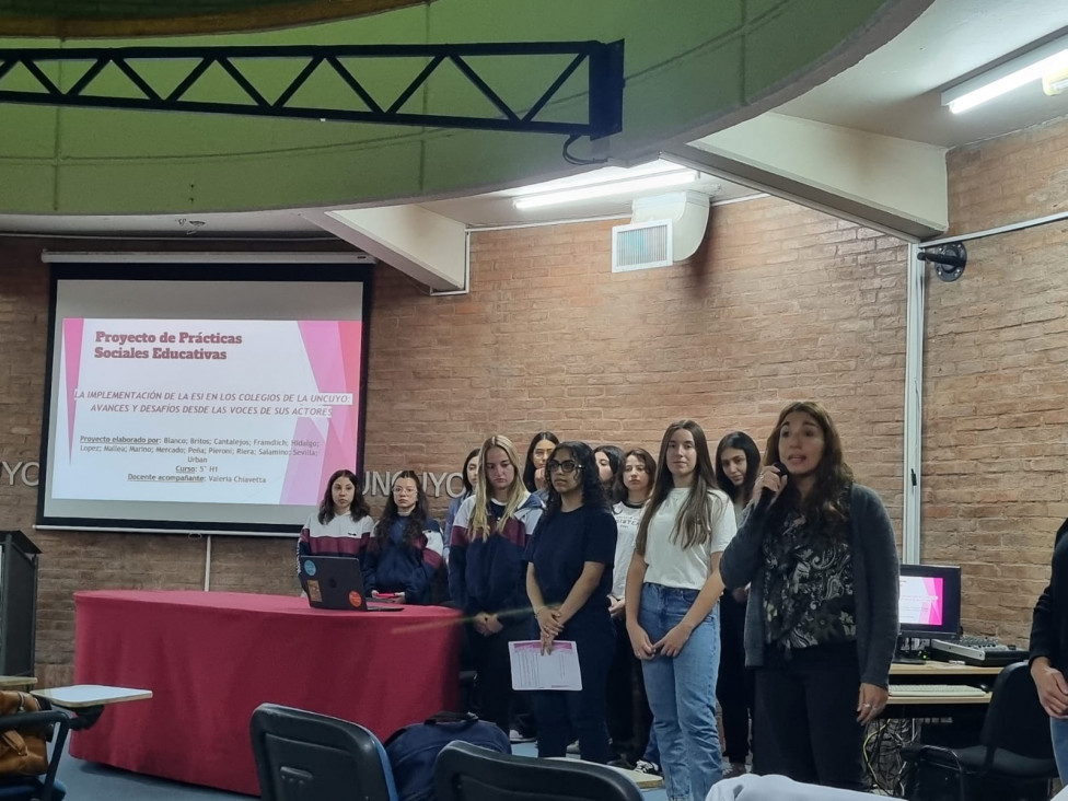 imagen Encuentro con la Escuela el Magisterio y el DAD en el marco de las Prácticas Socio Educativas (PSE) y ESI