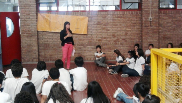 imagen Proyectos estudiantiles 2012. Fotos de charlas de orientación vocacional