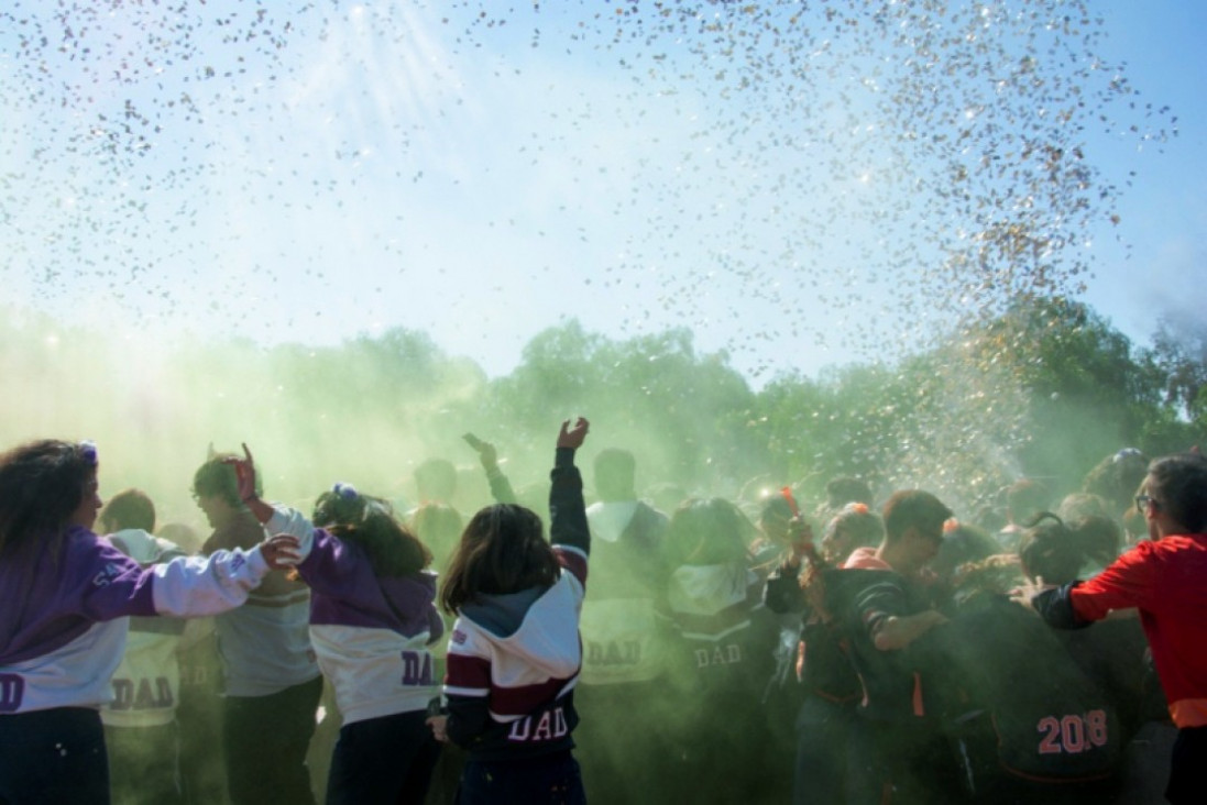 imagen Presentación de buzos 5to año 2023