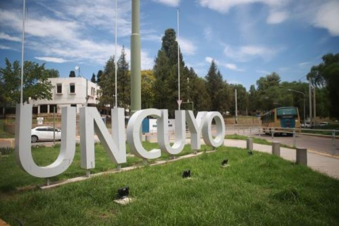 imagen La UNCUYO extiende hasta el 31 de agosto el teletrabajo y las clases no presenciales